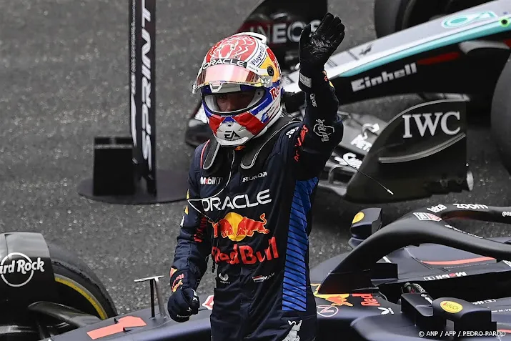 dominante zege verstappen in sprintrace china