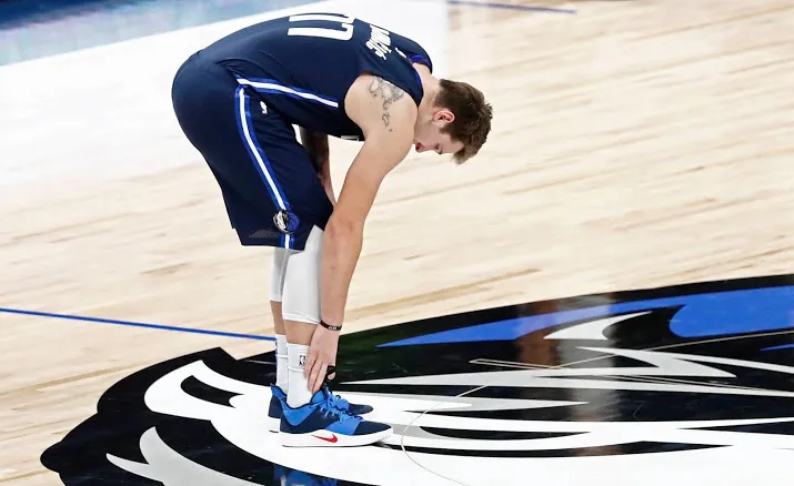 doncic kan mavericks niet naar zege leiden met triple double