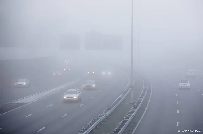 donderdag en vrijdag op grote schaal kans op mist en gladheid