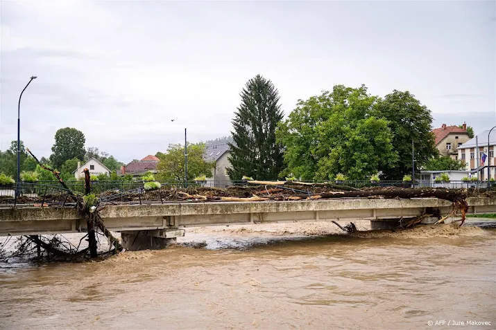 door noodweer getroffen nederlanders gerepatrieerd uit slovenie