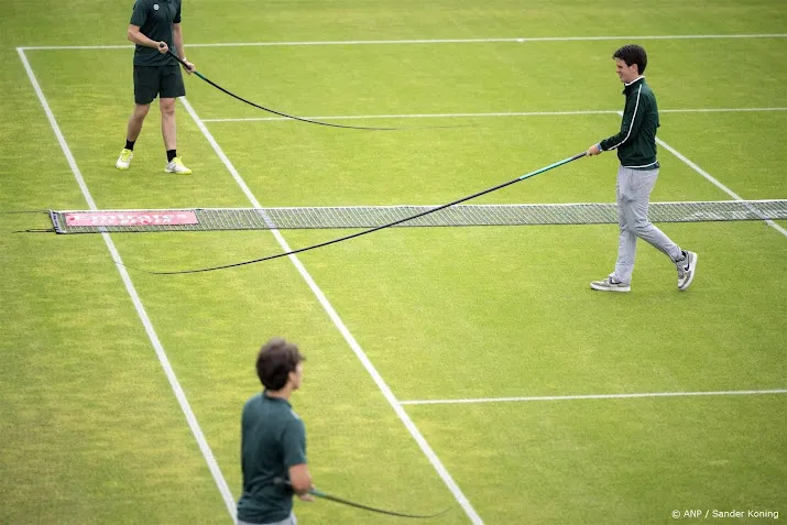 door vele regen slechts drie tennispartijen gespeeld in rosmalen