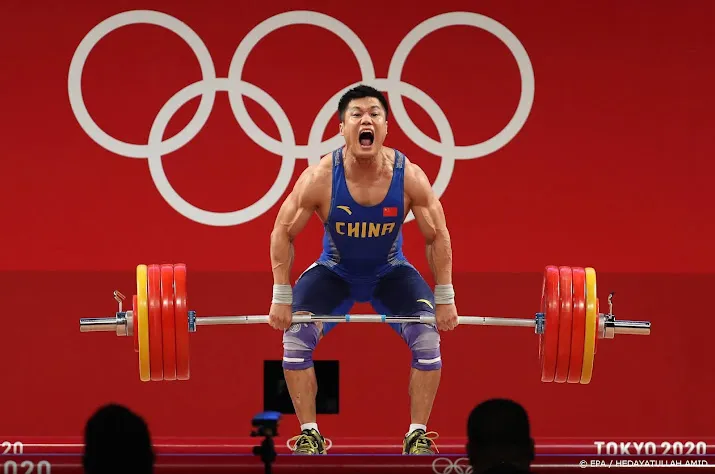 dopingschorsing voor drievoudig olympisch gewichthefkampioen lyu