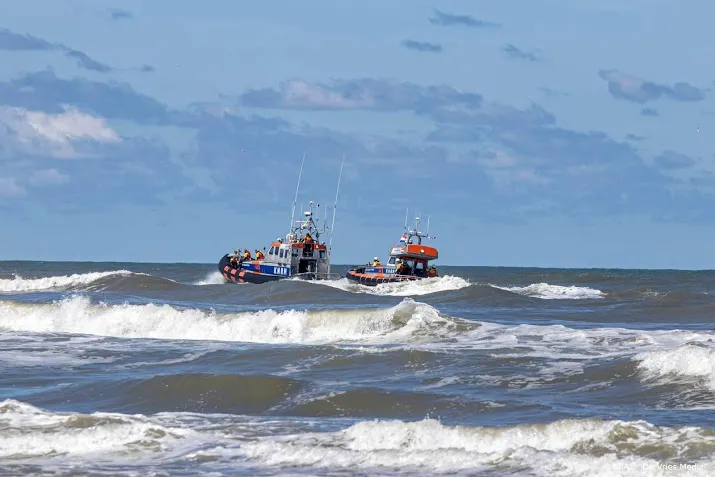 dregteam gaat zoeken naar vermist meisje ameland
