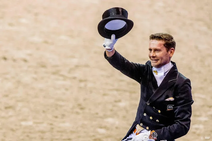 dressuurruiter gal opnieuw nationaal kampioen