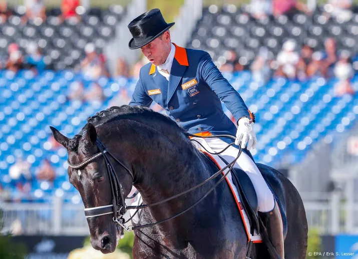 dressuurruiter gal wint grand prix op nk