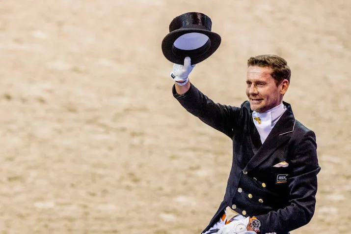 dressuurruiters winnen in kralingse bos