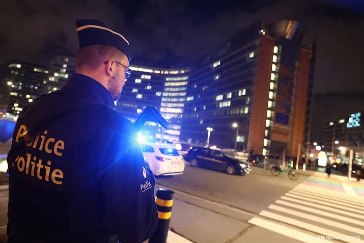 drie nederlanders aangehouden voor aanslagen antwerpen