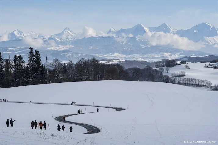 drie nederlanders omgekomen door lawine in zwitserse alpen