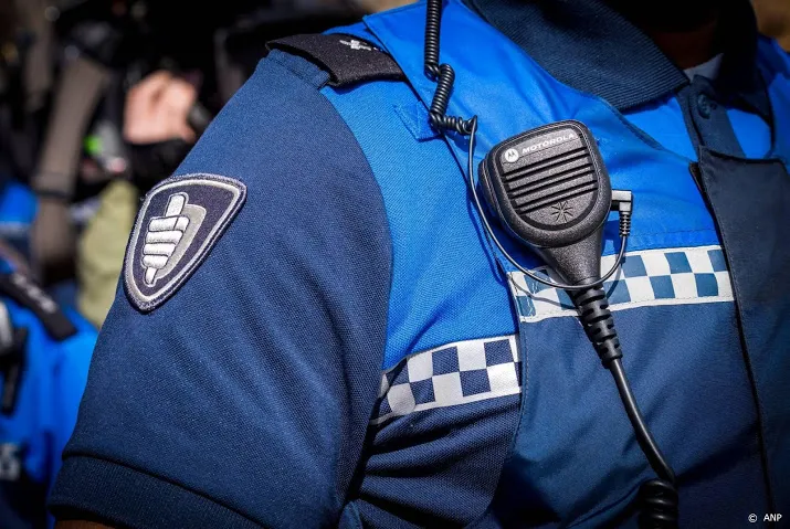 drie verdachten vast voor mishandelen boas in rotterdam