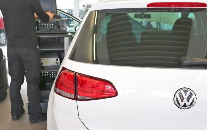 driekwart sjoemeldiesels vw gerepareerd