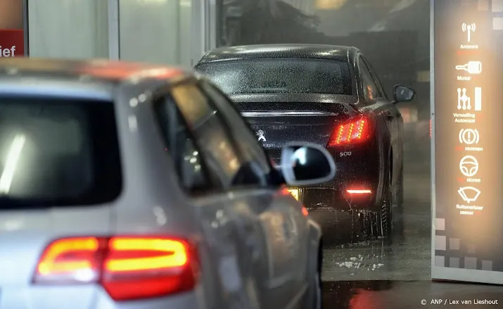 druk bij autowasstraten vanwege saharastof