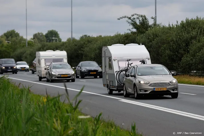 drukker op de weg dan normaal wegens vakantieverkeer
