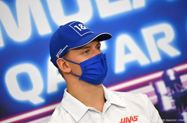 dubbelrol voor schumacher volgend jaar ook reserve bij ferrari