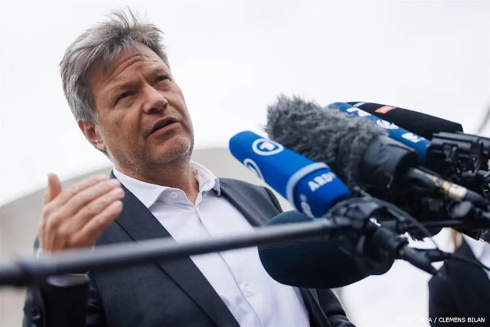 duitse economieminister habeck betreurt stuklopen tennet deal