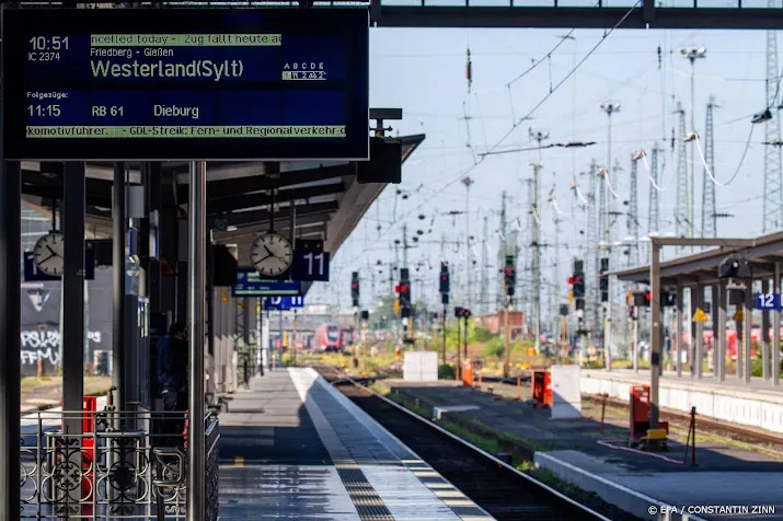 duitse rechter laat machinistenstaking doorgaan