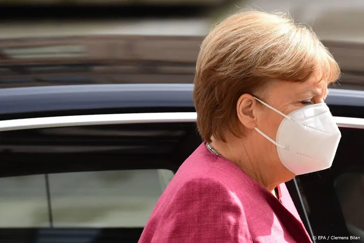 duitse sport doet beroep op merkel buiten geen besmettingen