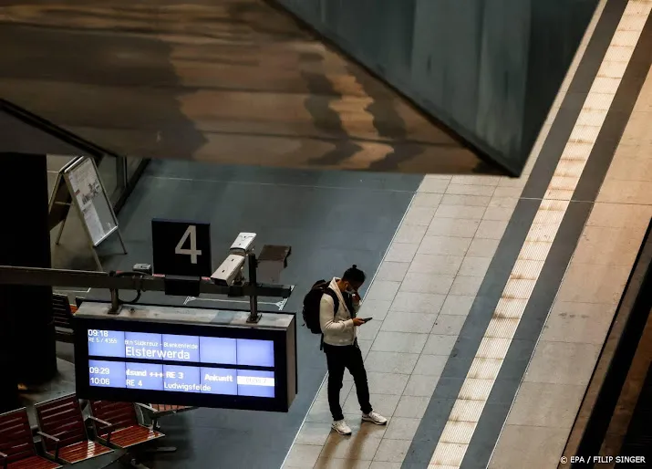 duitse treinmachinisten leggen werk opnieuw neer