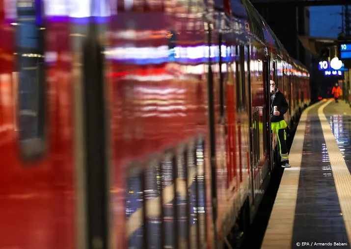 duitse treinstaking geeft overlast voor reizigers en bedrijven