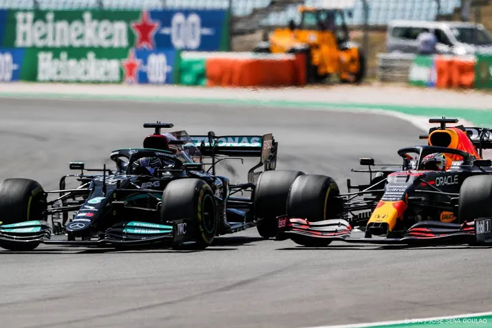 duizend f1 fans welkom bij grote prijs van spanje