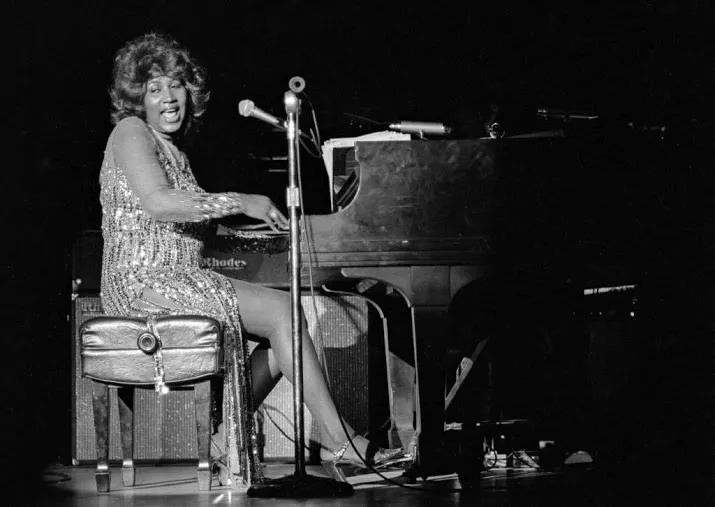 duizenden dollars voor jurken aretha franklin