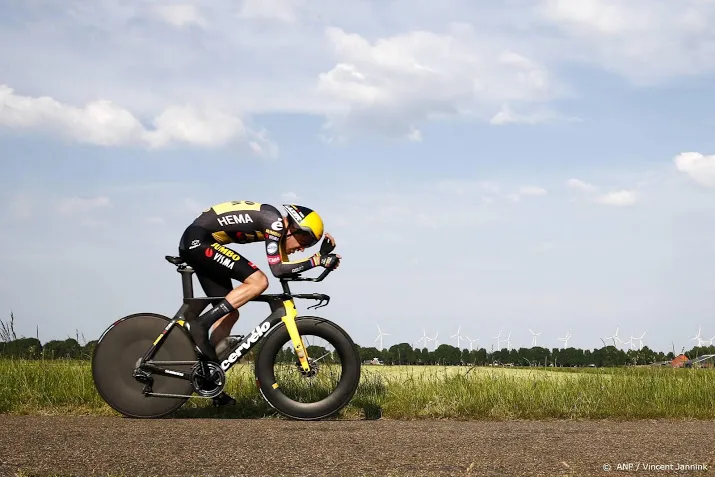 dumoulin blij en trots met vierde titel bij nk tijdrijden