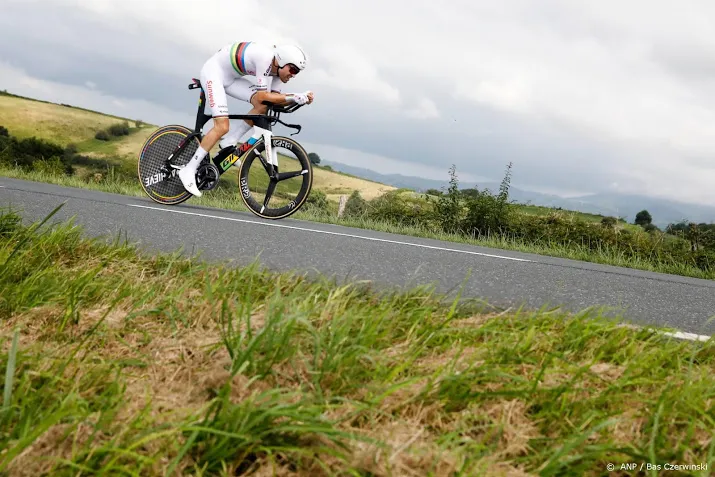 dumoulin overweegt fietswissel in tijdrit