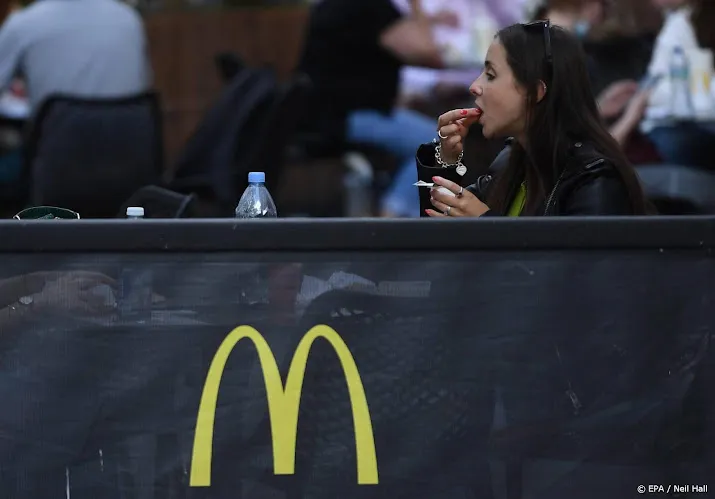 duurdere hamburger helpt mcdonalds aan hogere omzet