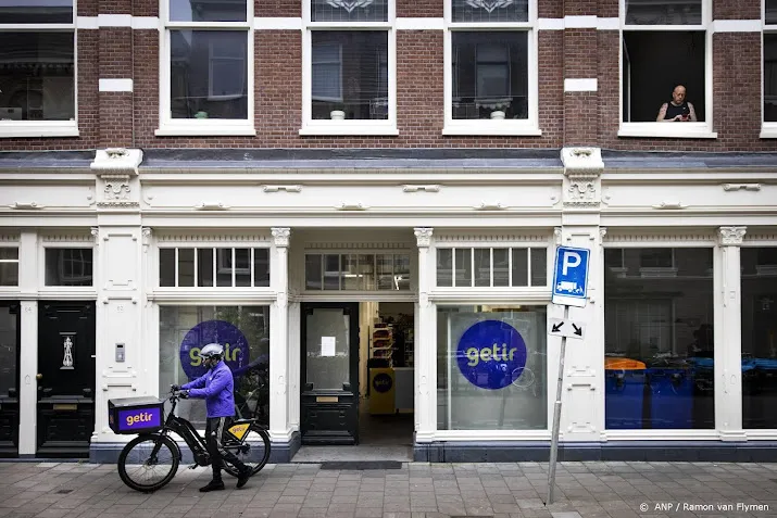 dwangsom van 20 000 euro dreigt voor flitsbezorgers in amsterdam