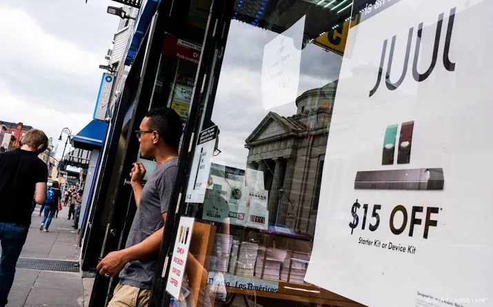 e sigaretmaker juul stopt ook met mint