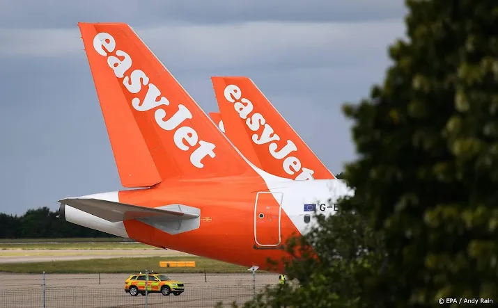 easyjet annuleert 200 vluchten vanwege it probleem