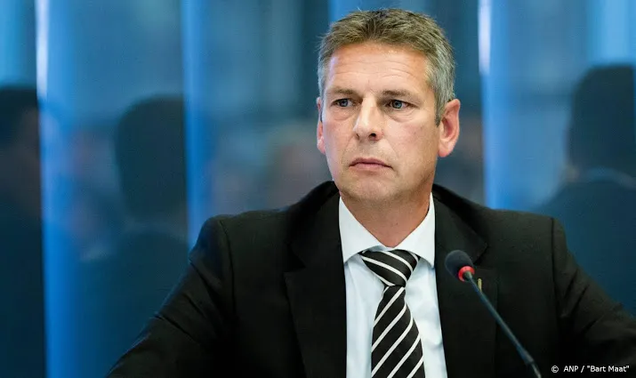 easyjet belast vliegtuigbrandstof
