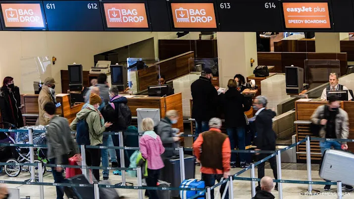 easyjet gaat dit weekend geen schiphol vluchten schrappen