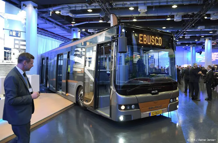 ebusco sluit grote bussendeal met deutsche bahn