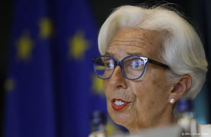 ecb baas lagarde tekent formeel eurolidmaatschap kroatie