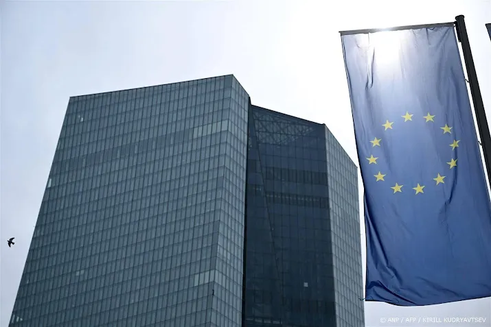 economie eurozone uit recessie na groei in eerste kwartaal