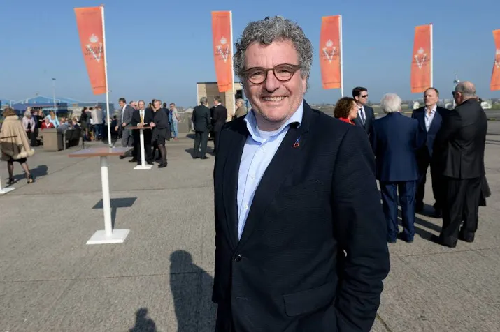 edwin en sam de vries spelen hun vader en opa