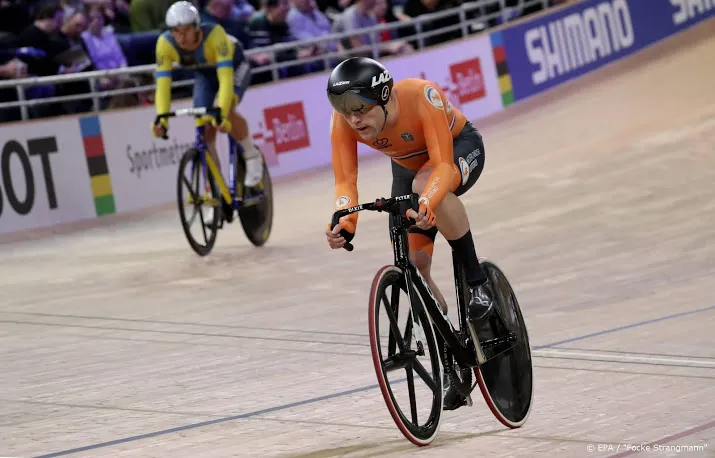 eefting pakt brons op puntenkoers bij wk baanwielrennen