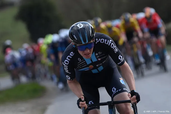 eekhoff derde in tweede rit ronde van al ula