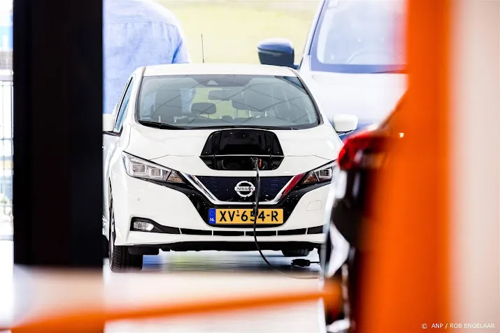 een op de negen in april verkochte autos in europa was elektrisch