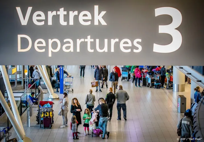 een op drie vluchten vanaf schiphol is kort