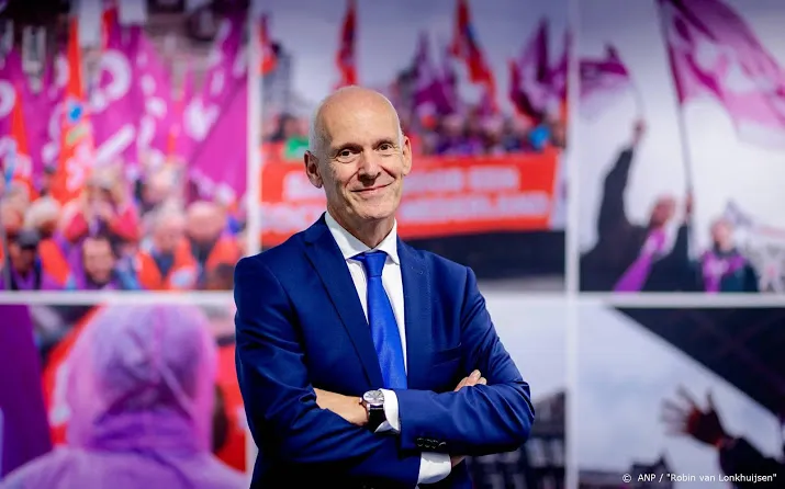 een op drie werkenden banger voor ontslag door schrappen boete