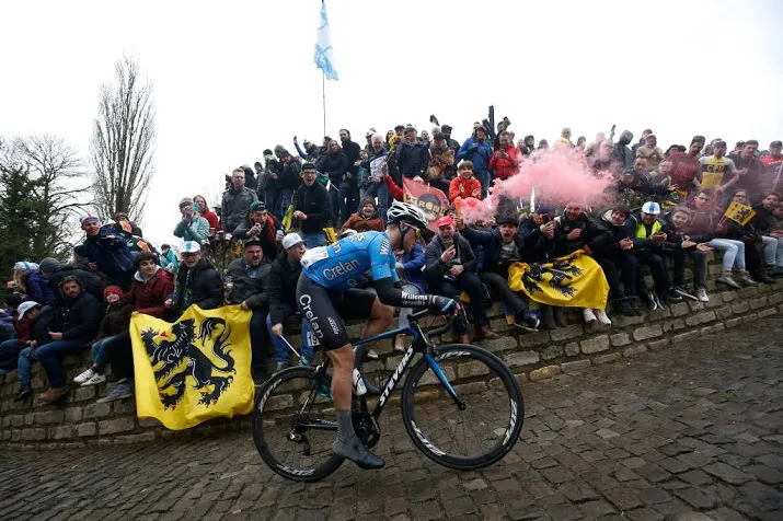 eerbetoon aan goolaerts bij brabantse pijl