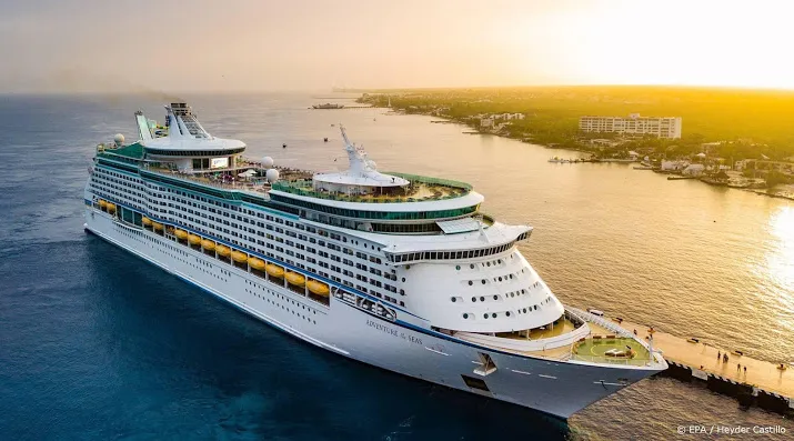 eerste cruiseschip vanuit vs uitgevaren sinds begin pandemie