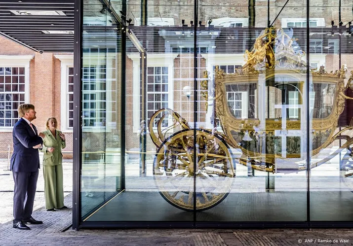 eerste dagen expositie over de gouden koets uitverkocht