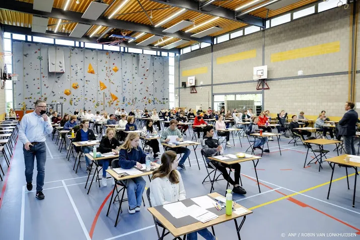 eerste deel van de eindexamens zit erop