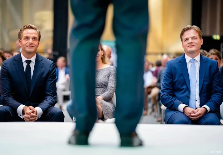 eerste en laatste tv duel de jonge en omtzigt om leiding cda