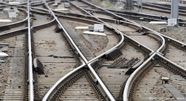 eerste europese testrit met koppeling die trein goedkoper maakt