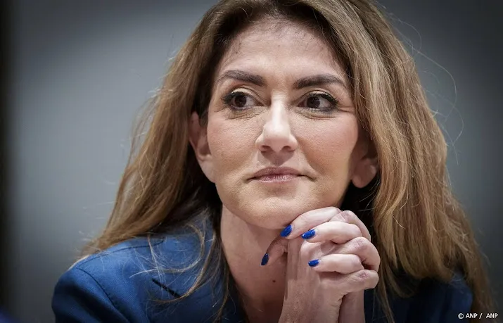 eerste kamer negeert wens om uitstel behandeling spreidingswet