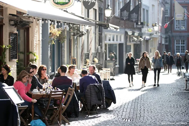 eerste lokale lentedag in maastricht