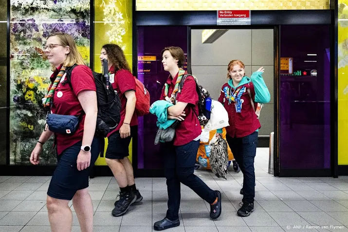 eerste nederlandse scouts terug van geplaagde wereldjamboree